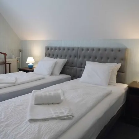 Millennium Villa Keszthely Room photo