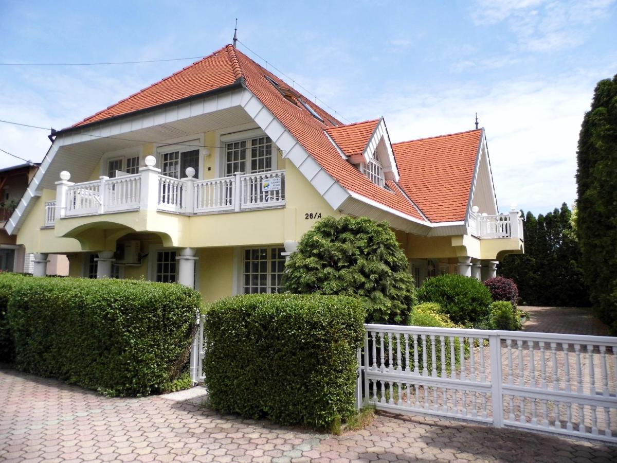 Millennium Homestay *